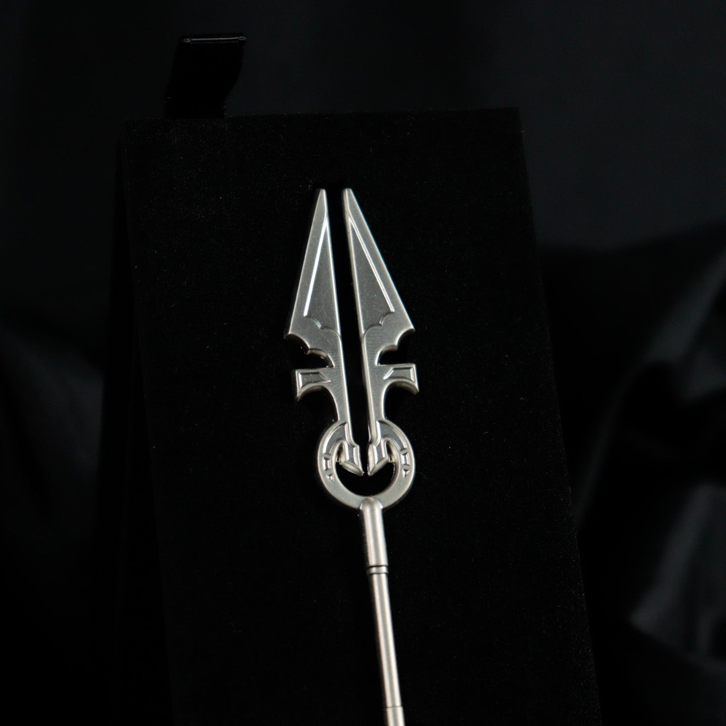 Magic the Gathering .999 Silver Plated Avacyn's Moonsilver Spear Mini Replica Lifestyle Close up