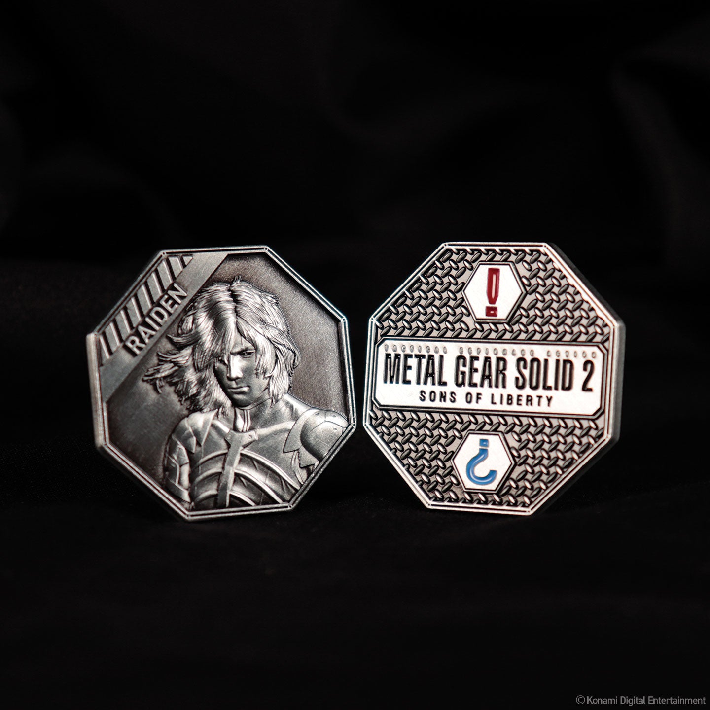 Metal Gear Solid 2 Raiden Coin Close Up 